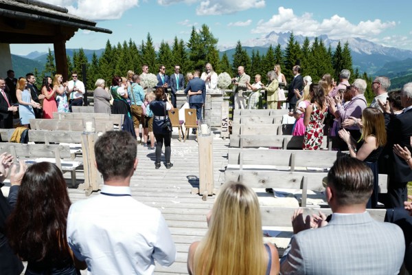 Trauung auf der Terrasse von der Lisa Alm